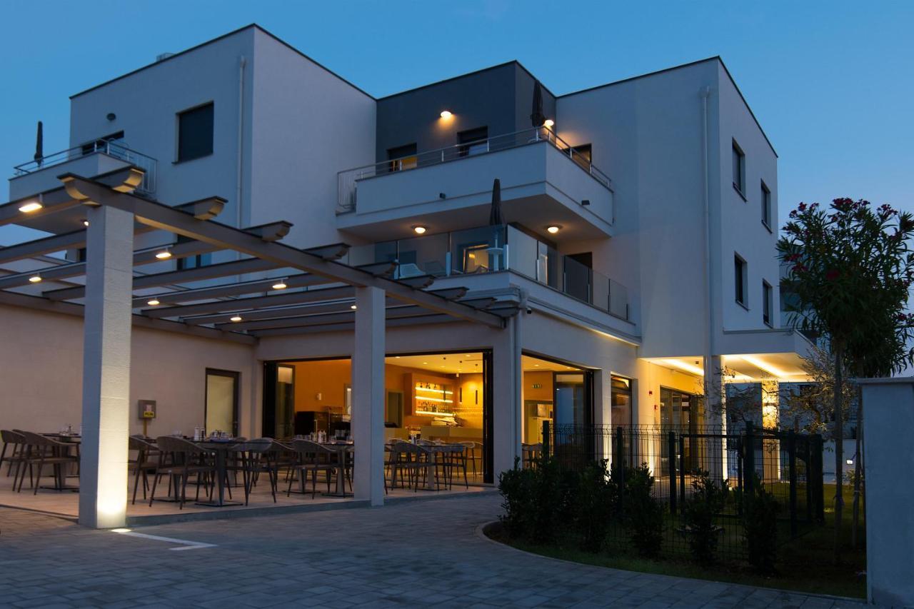 Aparthotel Punta Blu - Pool & Spa Premantura Exterior foto